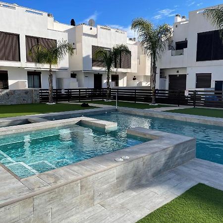 Comfortable Apartment In Torre De La Horadada Luaran gambar