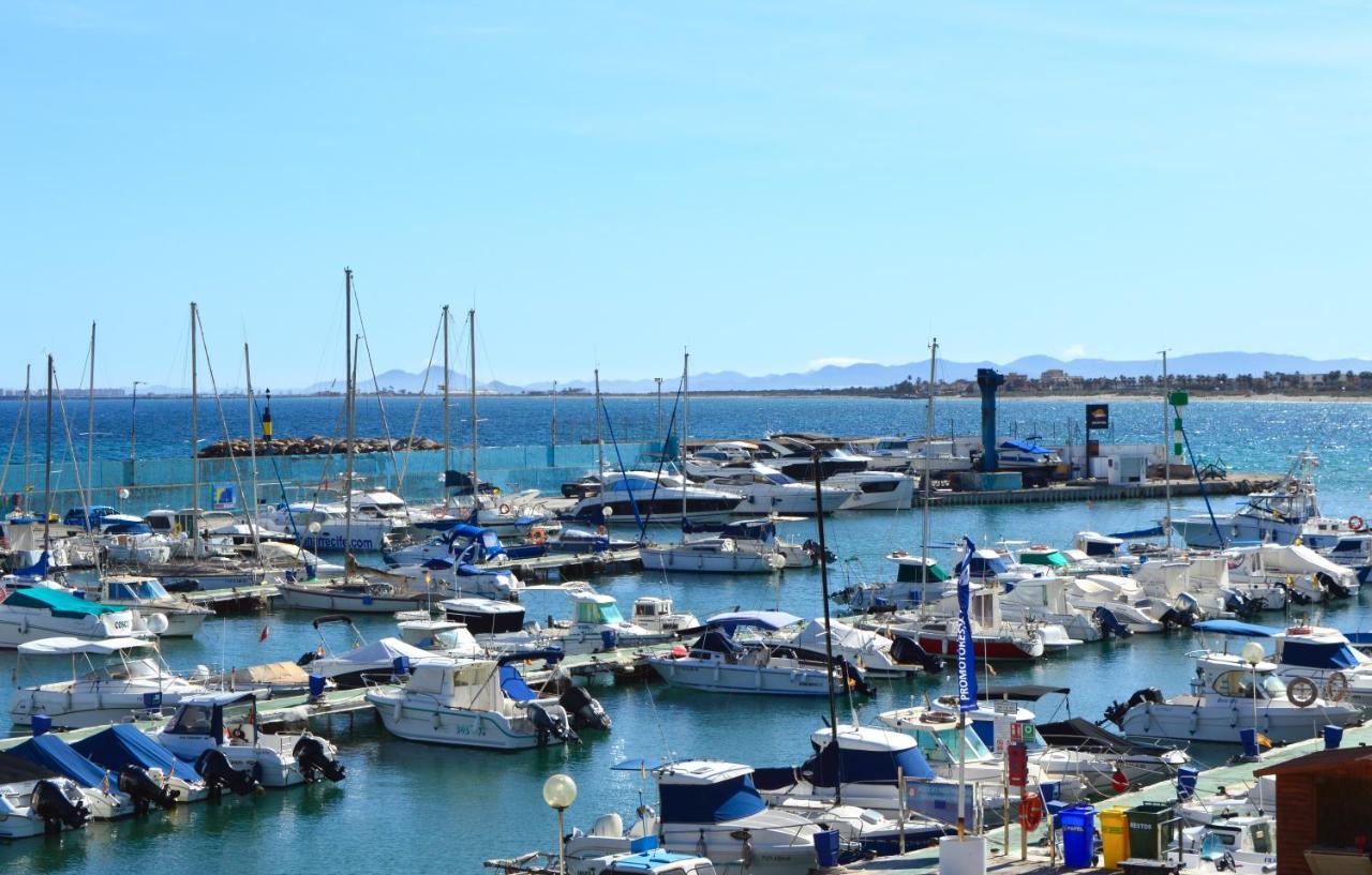 Comfortable Apartment In Torre De La Horadada Luaran gambar